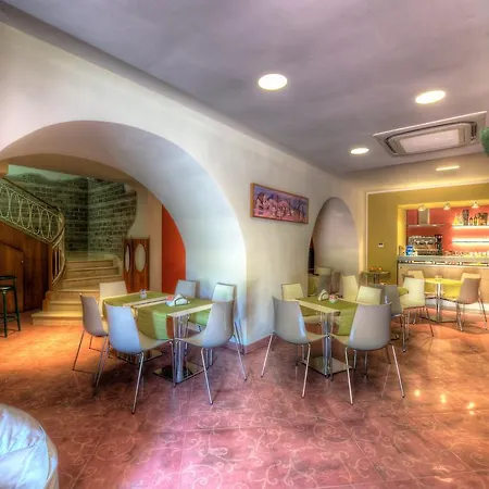 Hotel Diomede